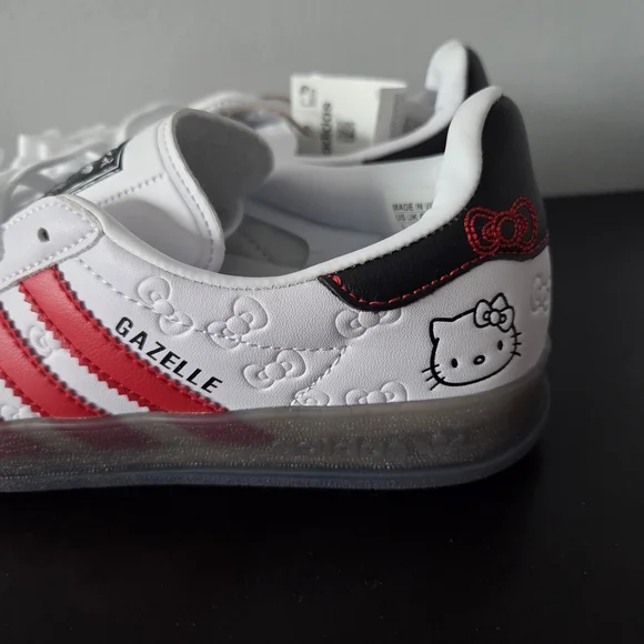 Adidas Hello Kitty 50th Anniversary Gazelle - Picture 4 of 10